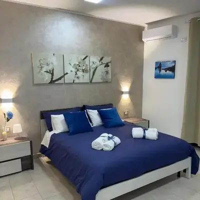 BLUE HOUSE Catania - Cozy B&B Near the Sea and Historic Center - Sicily