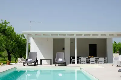 Piscina di Villa Andrè with private pool in Val di Noto o nelle vicinanze