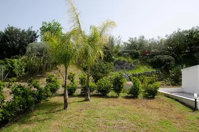 Giardino di Villa Andrè with private pool in Val di Noto