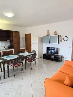 Cucina o angolo cottura di Villa Clelia 400 meters from the beach