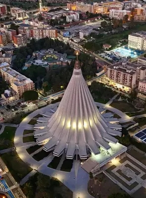 Vista generica su Siracusa o vista sulla città dall'interno dell'appartamento