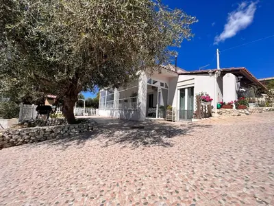 Edificio in cui si trova la villa