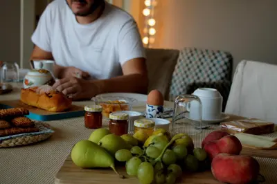 Cibo presso la stanza in casa privata o nelle vicinanze
