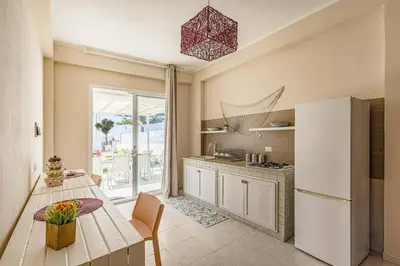 Cucina o angolo cottura di Villa Marena by Villa Plus