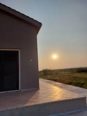 Alba o tramonto visti dall'interno della casa vacanze o dai dintorni