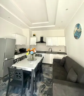 Cucina o angolo cottura di Naomi Luxury Home 2