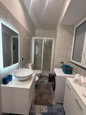 Bagno di Naomi Luxury Home 2