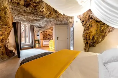 Letto o letti in una camera di Charming Nest with Terrace by Wonderful Italy