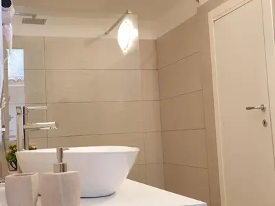 Bagno di Terra di V e n e r e 2