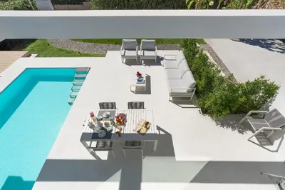 Piscina di Gadir o nelle vicinanze