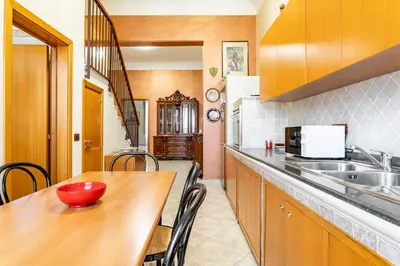Cucina o angolo cottura di GuestHost - Center Apartment Catania
