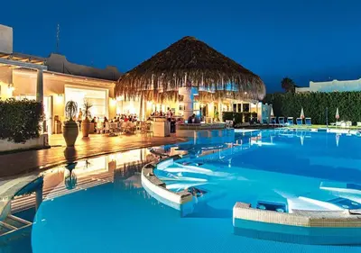 Piscina di Casa Aquatika Mediterranea Borgo Rio Favara o nelle vicinanze