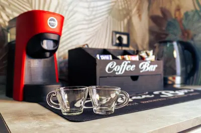 Set per la preparazione di tè e caffè presso Catania, centro, Sicilia, Italia, Grandi Sogni Home Appartamento