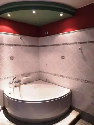 Bagno di Yellow House