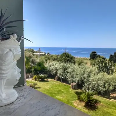 Casa del Mandorlo