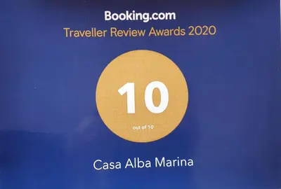 Certificato, attestato, insegna o altro documento esposto da Casa Alba Marina