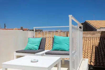 Balcone o terrazza di Darsena Sunset Apartments by Wonderful Italy
