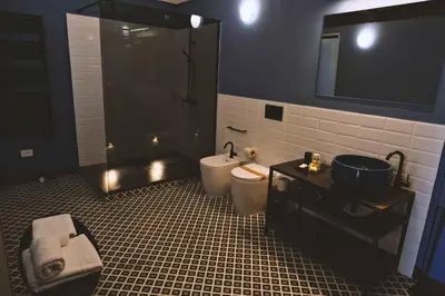 Bagno di Foresteria del Teatro Donnafugata