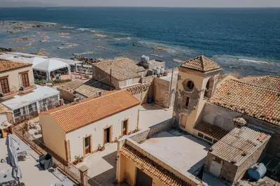 Vista generica sul mare o vista sul mare dall'interno della casa vacanze