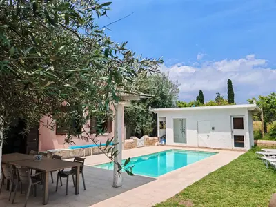 Piscina di Villa Biancolilla by Holiday World o nelle vicinanze
