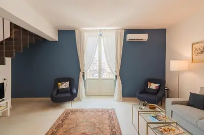 Area soggiorno di Apartment and Suite Mercato whit terrace
