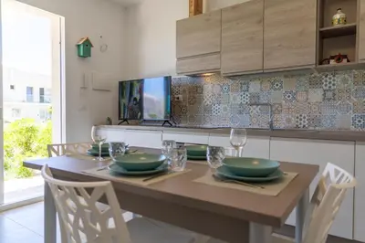 Cucina o angolo cottura di GuestHost - Borgo 84 Marzamemi - Mandarino di Tito