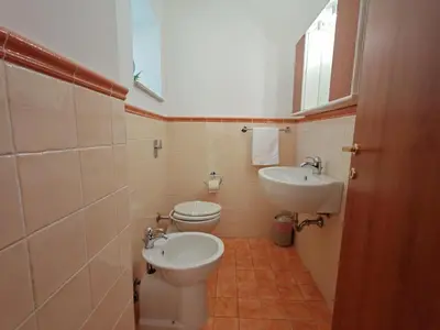 Bagno di Casa Ragusa 59 by Holiday World