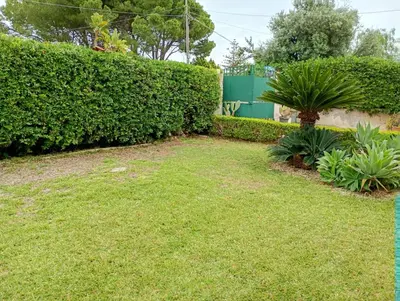 Giardino di FONTANE BIANCHE 300MT fROM BEACH
