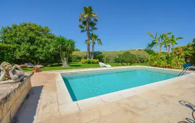 Piscina di Gorgeous Home In Noto o nelle vicinanze