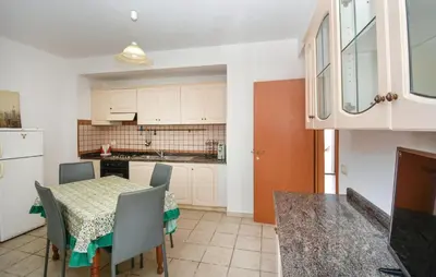 Cucina o angolo cottura di Nice Home In Santa Maria Del Focall