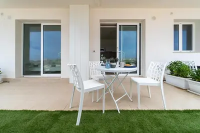 Balcone o terrazza di GuestHost - Borgo 84 Marzamemi - White House