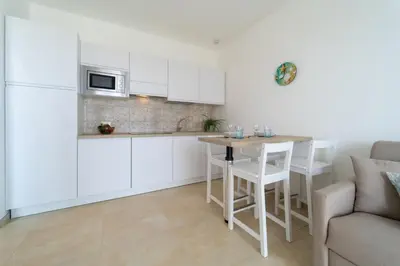 Cucina o angolo cottura di GuestHost - Borgo 84 Marzamemi - White House
