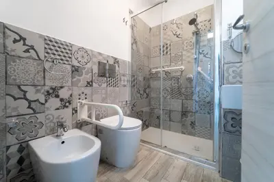 Bagno di GuestHost - Borgo 84 Marzamemi - Hermes Apartment