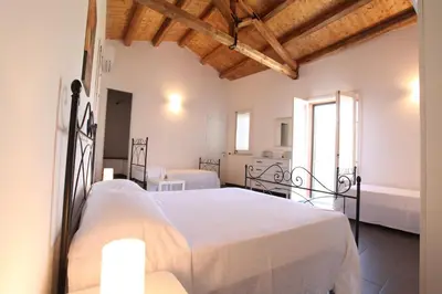 Letto o letti in una camera di Reusia Holiday Home