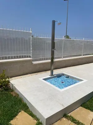 Piscina di CoMFORT HOME o nelle vicinanze