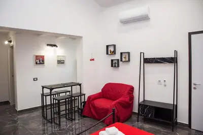 Area soggiorno di 3 Rooms Catania - Vulcano bright independent studio apartment