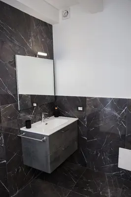 Bagno di 3 Rooms Catania - Vulcano bright independent studio apartment
