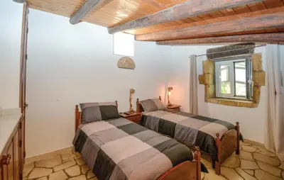 Letto o letti in una camera di Stunning Home In Monterosso Almo