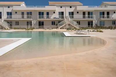 Piscina di GuestHost - Borgo 84 Marzamemi - Angolo sul Mare o nelle vicinanze