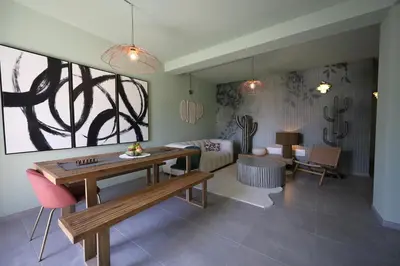 Area soggiorno di Mediterraneo Rooms Bed and Breakfast