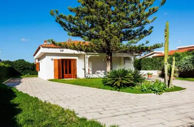 Giardino di Villa Marzamemi 200 m dal mare