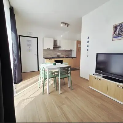The Sun 365 - Sea View Apartment