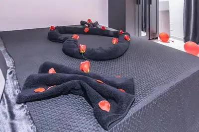 Letto o letti in una camera di Amour - House with Private Jacuzzi