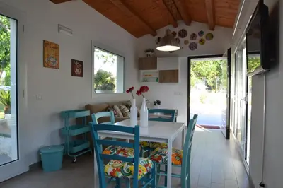 Cucina o angolo cottura di Casa degli Avi Don Neli, immersa nella natura