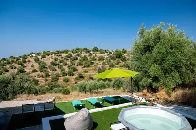 Paesaggio naturale nelle vicinanze della casa vacanze
