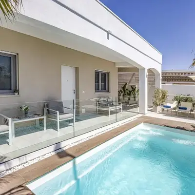 Villa Kennedy by Villa Plus