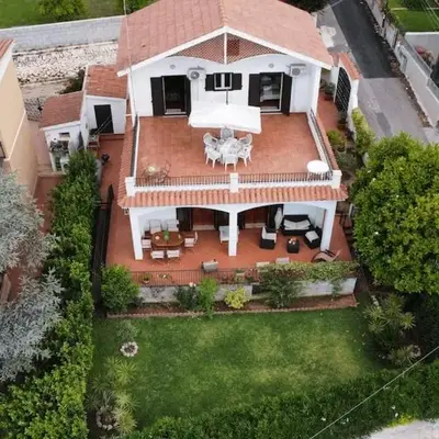 Villa fontane bianche
