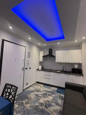 Cucina o angolo cottura di Naomi Luxury Home 3