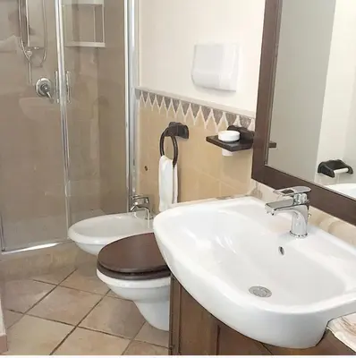 Bagno di Villa Donna Zina