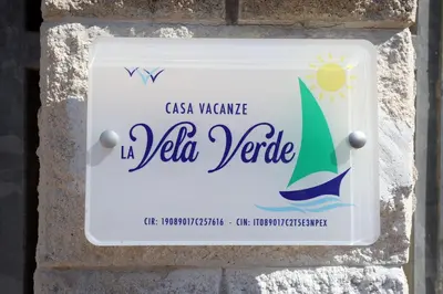 Certificato, attestato, insegna o altro documento esposto da La Vela Verde